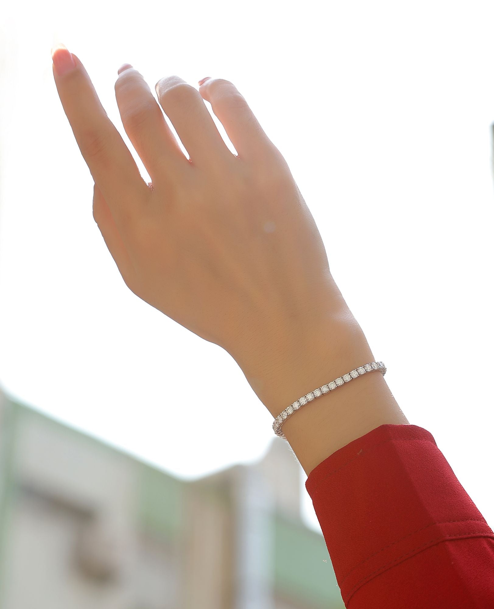 One-of-a-kind - A fashionable bracelet and bracelet jewelry set with 0.1-carat Moissan diamonds, S925 sterling silver and platinum-plated diamonds