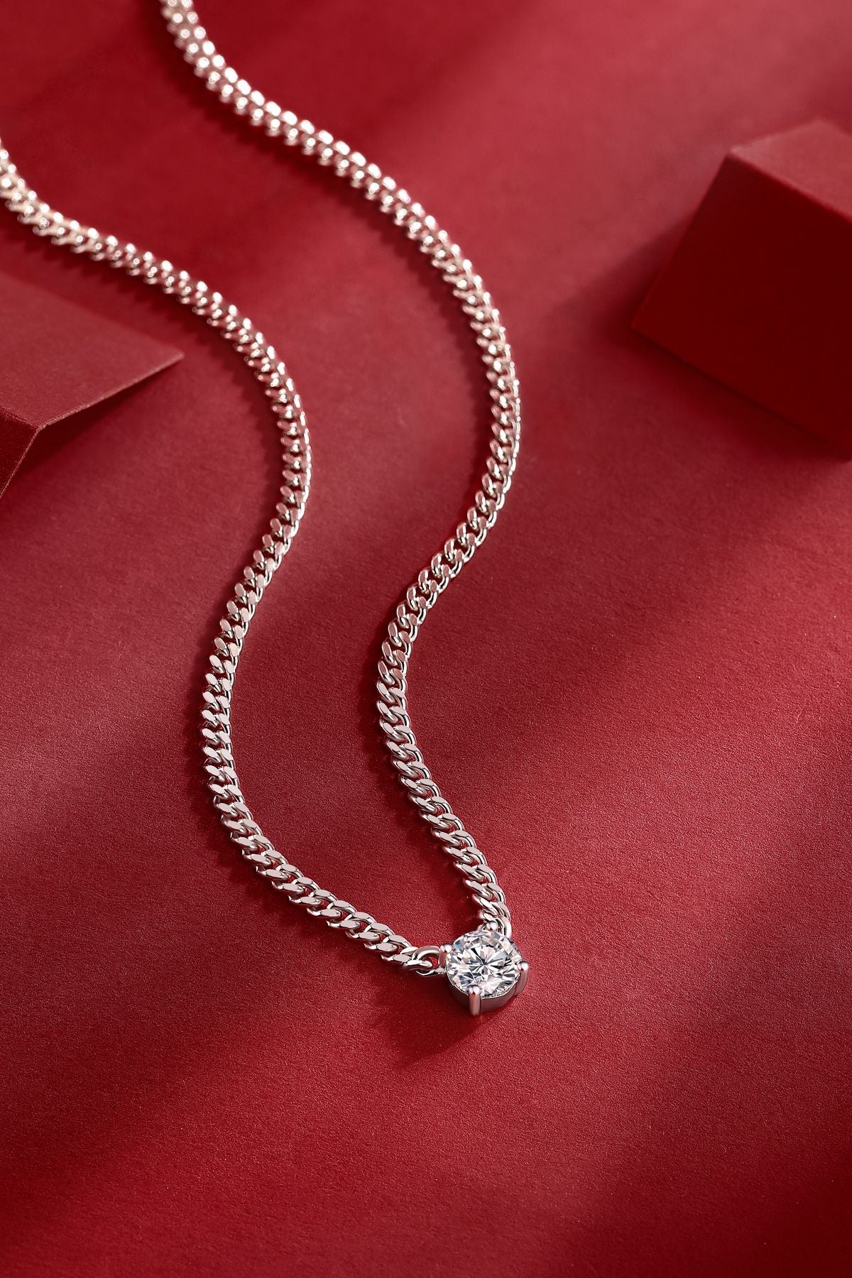 Ladies' Cuban Necklace - Set with 1-carat Moissan diamond S925 sterling silver jewelry and platinum-plated affordable diamond jewelry, fashionable and trendy jewelry necklace pendant